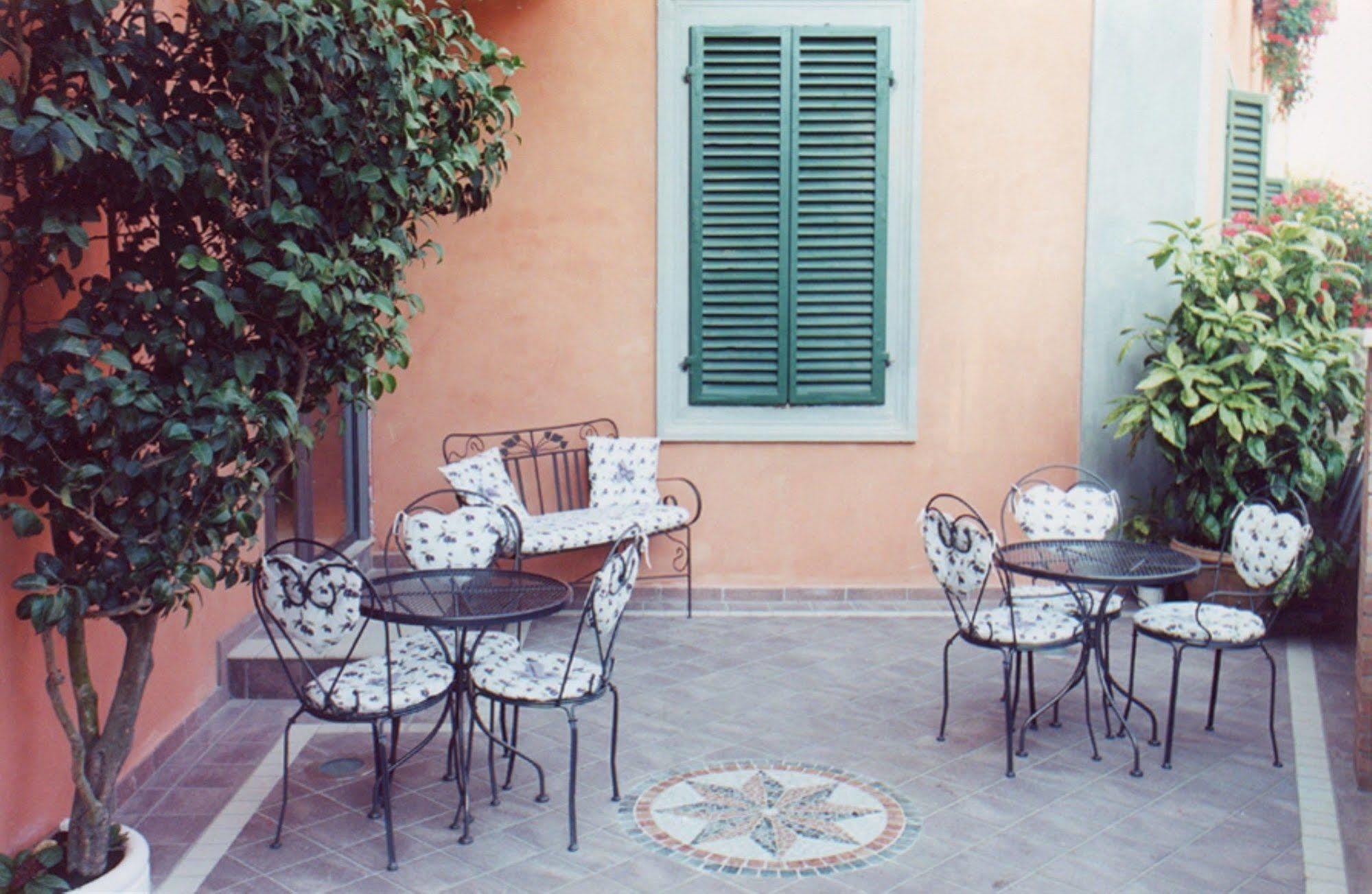 Villa Piccola Siena Exterior foto